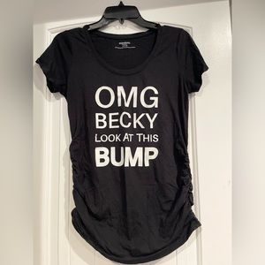 Maternity shirt size Small